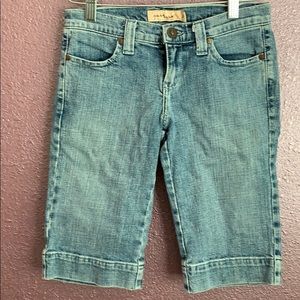 Capris
